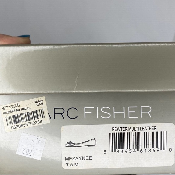 COPY - MARC FISHER PEWTER SILVER  GRAY LEATHER BALLET FLAT SHOES with metal Acc… - Picture 4 of 5